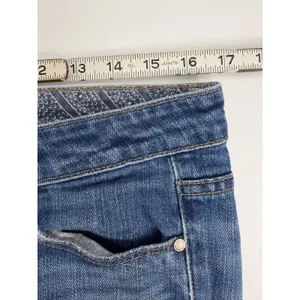 Paige Premium Denim Laurel Canyon Flare Jeans Blue Embroidered Rose Low Rise 31 thumbnail 8