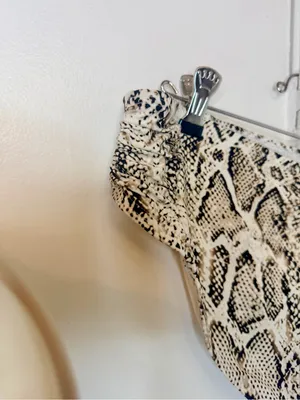 Soma Snake Print Tankini Bathing suit Size Large V Wire Plunge thumbnail 10