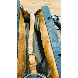 GUCCI Fall 2002 Tom Ford Classic Black Monogrammed GG Canvas Wood Handle Doctor thumbnail 9