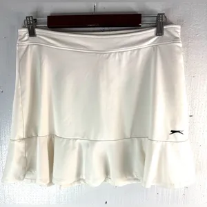 Slazenger M Athletic White Flared Golf Skort thumbnail 1