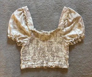 Ruffle top  thumbnail 1