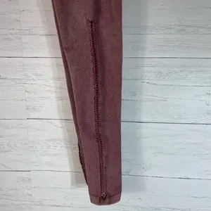 Offline By Aerie Size Medium Real Me Hi Rise 7/8 Leggings burgundy thumbnail 8
