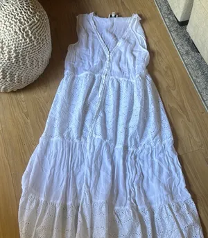 White Sleeveless Maxi Dress Size XL thumbnail 1