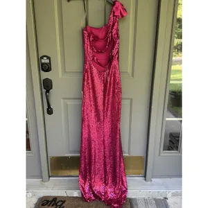 Next Up Hot Pink Size 5/6‎ Dress One Shoulder Evening Gown Sequin Formal thumbnail 2