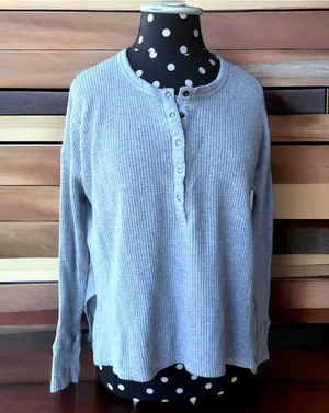 5/$65 Offline by Aerie Womens Henley Top Sz XXS Gray Waffle Thumb Holes Knit Top thumbnail 1