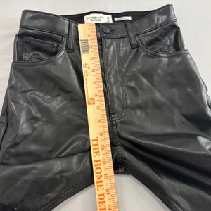 Abercrombie & Fitch Vegan Leather Ankle Straight Ultra High Rise Pants Black 26L thumbnail 7
