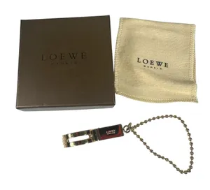 Loewe Anagram Glove Holder One Size Gold Tone Logo Ball Chain Made In Spain thumbnail 1