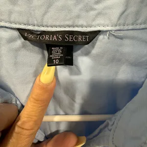 Victoria's Secret Light Blue Shirt Dress Romper, size 10 NWOT! thumbnail 2