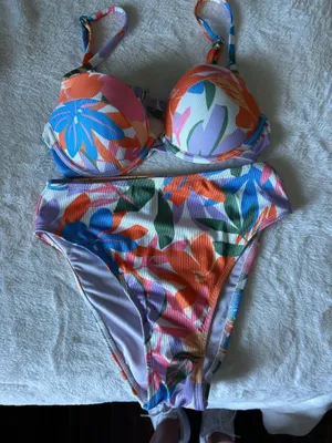Cupshe Bikini Set Floral Small thumbnail 1