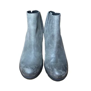 Sorel Joan of Arctic III size 7 Wedge Chelsea Boots Womens Leather Ankle gray thumbnail 4