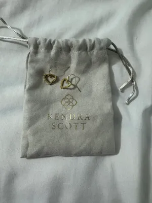 Sophee Heart Drop Earrings in Gold thumbnail 2