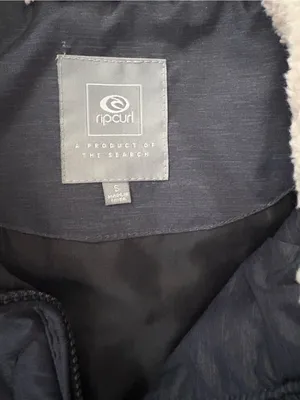 Rip Curl Quilted Navy Vest with Cream Sherpa Collar thumbnail 2