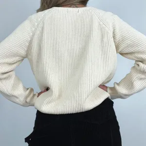 Vintage Raglan Crewneck Pullover Knit Sweater in Cream | Size M thumbnail 5