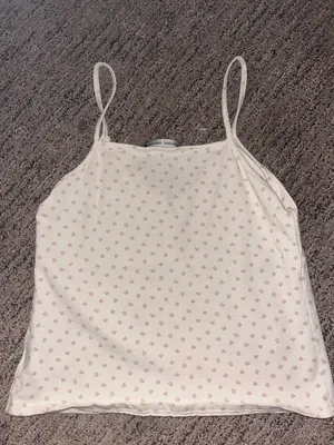Brandy Melville floral tank thumbnail 2