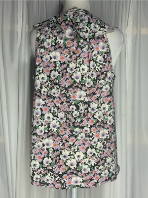 Anthropologie Black Multi Floral Ruffle-Sleeve Camisole Size M thumbnail 3