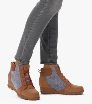 NWT SOREL Evie Lace Up Ankle Wedge Boots Booties thumbnail 1