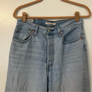 Levi’s Ribcage Straight Jeans Button Fly Womens 30 Blue thumbnail 2