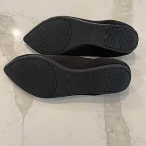 Rothy's The Point Black Solid Blue Halo Ballet Flat Women's 7.5 Slip On Comfort thumbnail 8