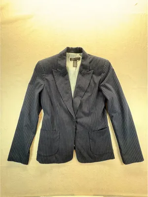 The Limited Stretch Women’s Small Navy Pinstripe Blazer Y2K Made in USA thumbnail 3