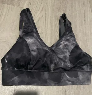 all in motion Black Marble-Print Wireless Sports Bra thumbnail 1