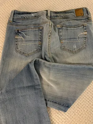 American Eagle Jeans thumbnail 4