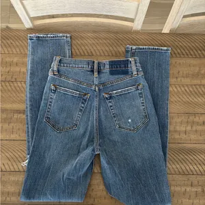 Abercrombie & Fitch Distressed Blue Cropped Jeans thumbnail 4