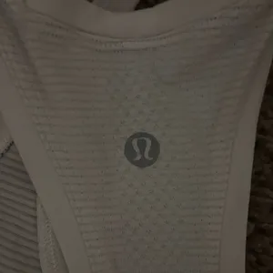 Lululemon Athletica White Tank Top thumbnail 4