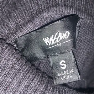 Turtle neck bat wing sweater Black thumbnail 2