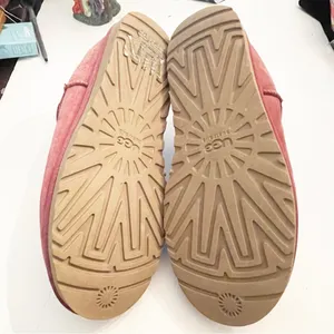UGG‎ Size 9 Rust Red Short Classic Water Resistant Slipper Boot Slip On thumbnail 6