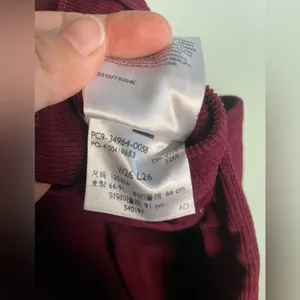 Women’s Levi Maroon Corduroy Wedgie Straight Button Fly Pants Sz 26x26 thumbnail 6