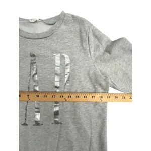 GAP Women's Sweatshirt Size Small‎ Gray Spell Out Metallic Silver #YZ4-5 thumbnail 4
