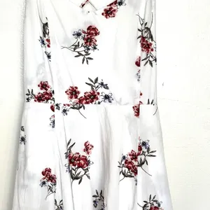 Garage Womens Dress Sz XS Floral Skater Mini Soft Girl Romantic Feminine Boho thumbnail 9