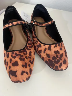 New Time And Tru Women’s Leopard Print Mary Jane Flats Shoes Size 9.5 NWT thumbnail 4