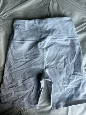 Alo White Biker Yoga High-Waisted Shorts thumbnail 3