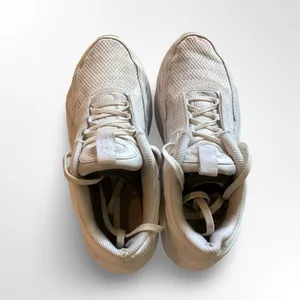 Nike Air Max Bolt Running Shoes thumbnail 7