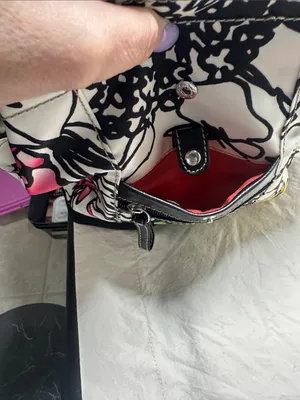 Nine West backpack style purse Excellent condition. thumbnail 12