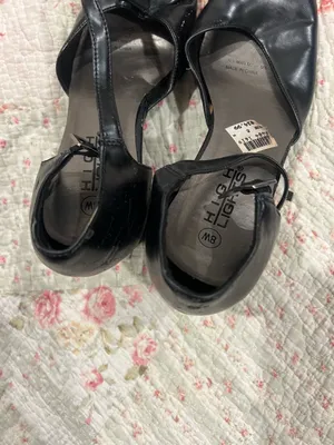 Black Women's Block Heel Mary Jane Pumps thumbnail 3