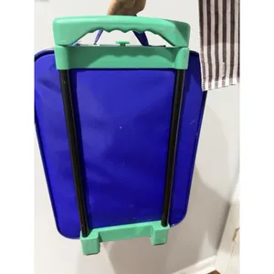 Vintage Disney Store Winnie‎ the Pooh & Piglet Rolling Suitcase Luggage Carry On thumbnail 5