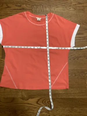 Yelete 100% cotton coral contrast crewneck tee. Size Medium thumbnail 6