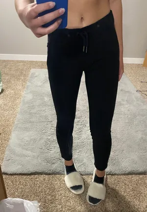 Pants thumbnail 1