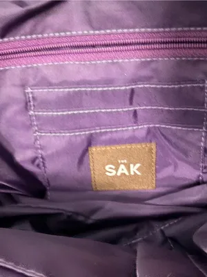 The Sak Original Vintage crochet medium shoulder bag in plum purple thumbnail 12