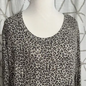 Leopard Print Long Sleeve Top Black Size M thumbnail 2