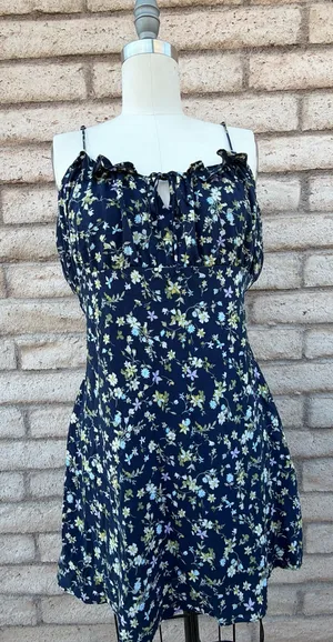 💫 Cotton Candy LA Navy Floral Mini Dress | Size XL thumbnail 1