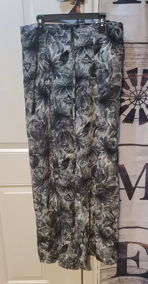 Tribal Black and Gray Floral Wide-Leg Pants thumbnail 1