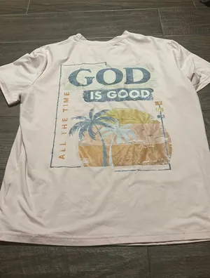 Shein T-Shirt thumbnail 1