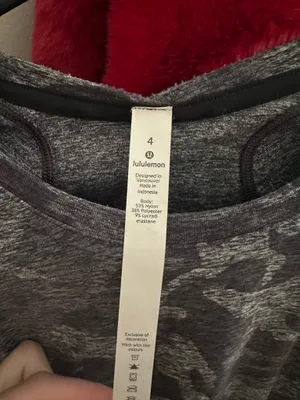 Lululemon Long Sleeve Top thumbnail 2