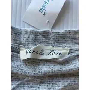 Vere &‎ Love Gray Cropped Long Sleeve Casual T-Shirt with Ruffle Details L thumbnail 3