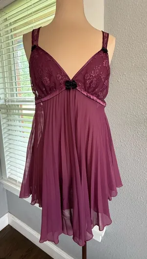 Cinema Etoile Seductivewear Pleated Lace Babydoll Size Medium thumbnail 1