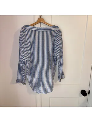 ZARA NWOT $59 Woman’s S Blue and White Striped Button-Up Blouse Size Small thumbnail 4