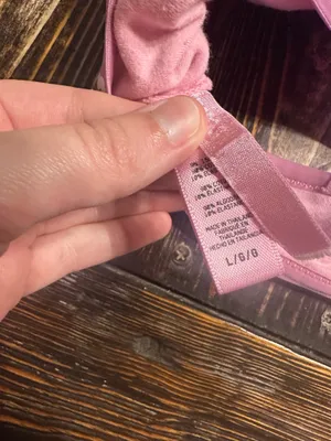 Skims hot pink sports bra size large with skims lettering thumbnail 2
